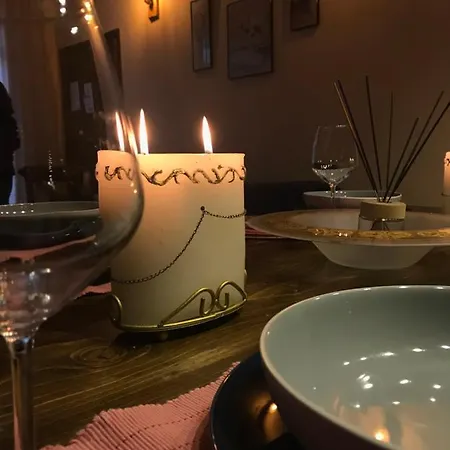 Cozy Big With Balcony شقة تيرانا