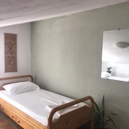 아파트 Cozy Big With Balcony