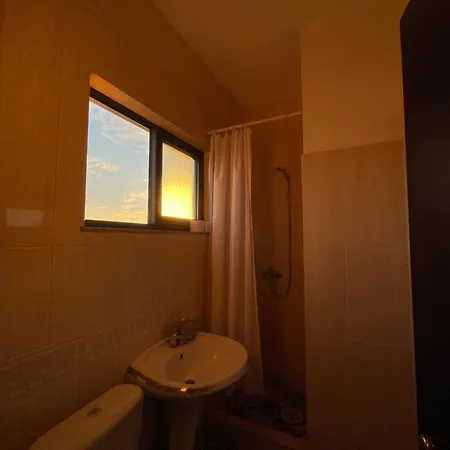 Cozy Big With Balcony *