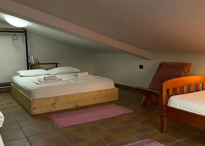 Lägenhet Cozy Big With Balcony *