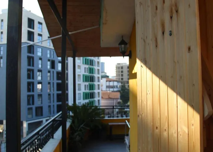 Lägenhet Cozy Big With Balcony *